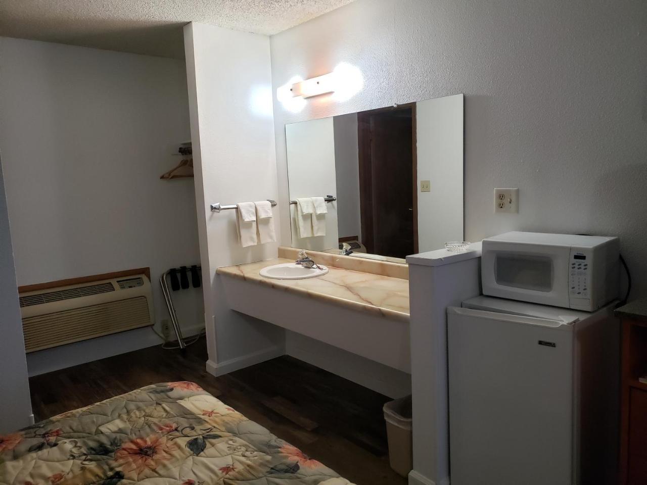 Budget Inn Fallon Dış mekan fotoğraf